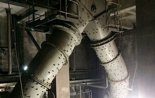 江河機(jī)械雙金屬耐磨鋼具有耐磨、耐腐蝕等