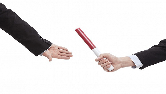 國(guó)家電網(wǎng)、華能集團(tuán)互換副總經(jīng)理，供應(yīng)商們?cè)撟鍪裁矗? title=