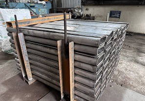 310s防磨瓦生產(chǎn)廠家可定制的厚度范圍是多少？